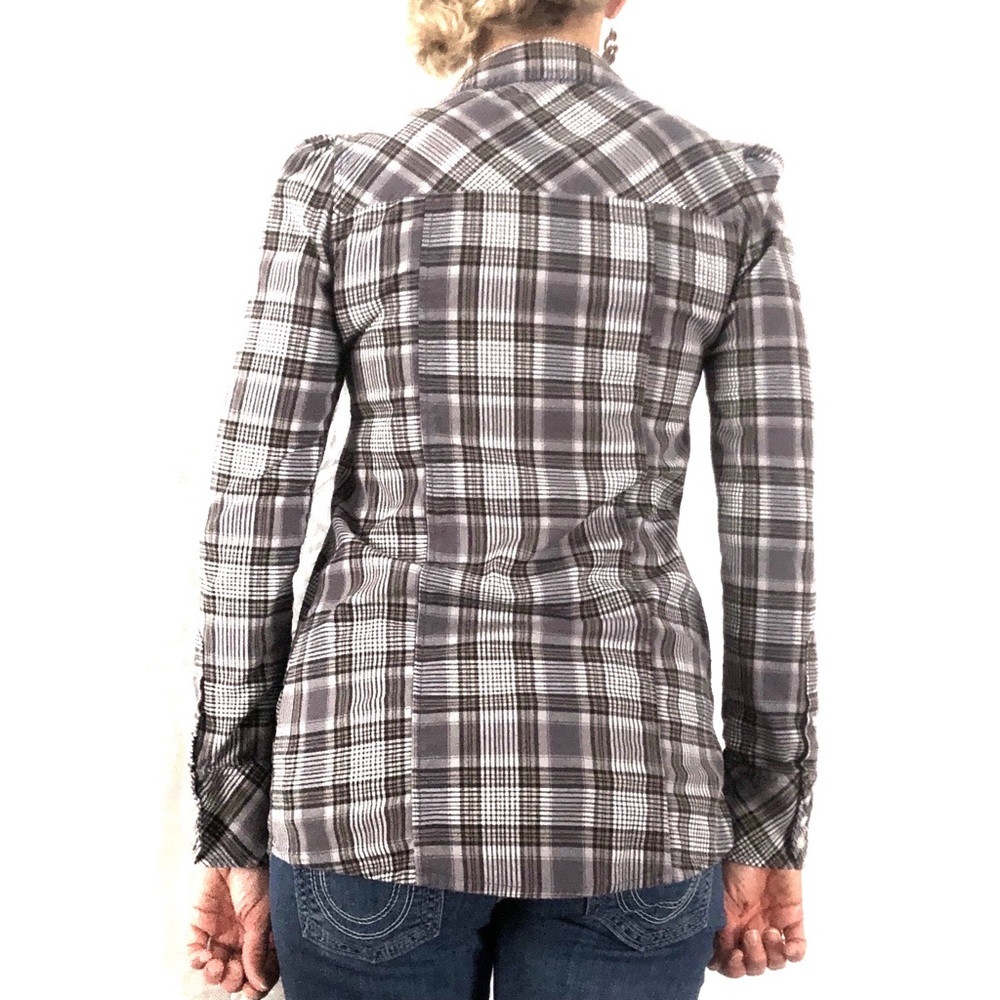 💙3/$25 RUBBISH Cute Fitted Stretch Flannel Button Down Ruffle Detail Shirt - Picture 4 of 8